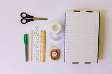 Load image into Gallery viewer, STEAM 'N' Roll (5 STEM &amp; Arts experiences in 1 box)
